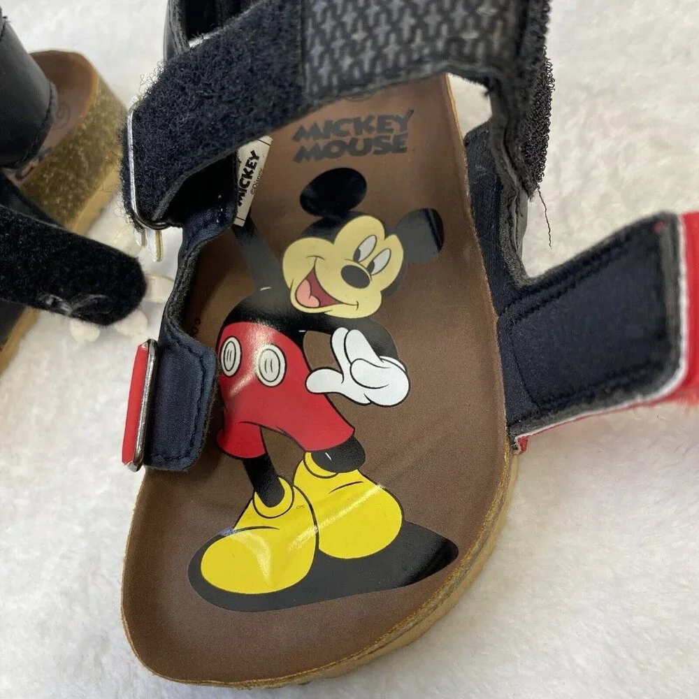 Mickey Mouse Disney Master of Arts Sandals Kids Sz 9 Red/Black Adjustable Straps
